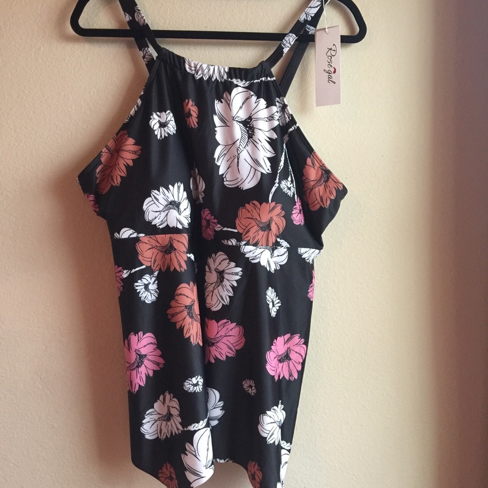 ROSE GAL SWIM TANK